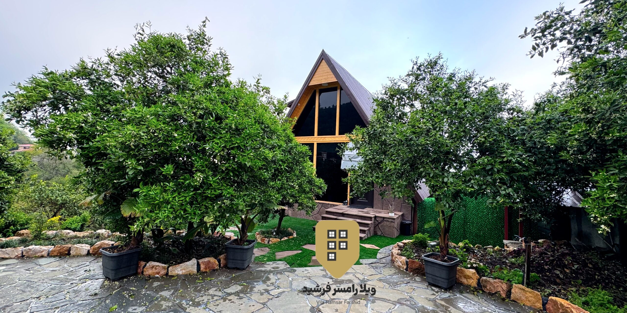 کلبه نوساز با جکوزی