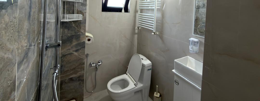 کلبه جنگلی با جکوزی