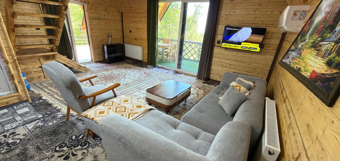 کلبه جواهرده با جکوزی